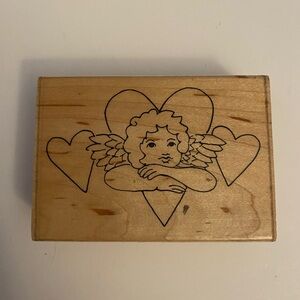 JRL Design N268 Victorian Cherub